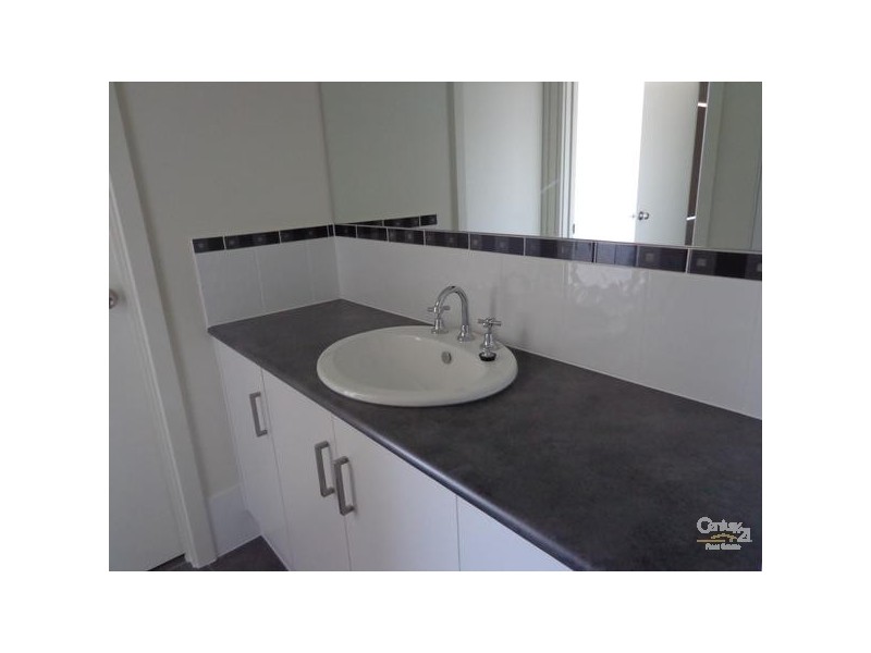 18 Jensen Ave, Whyalla Jenkins SA 5609