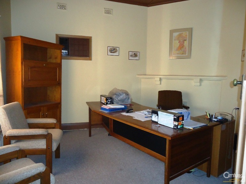 27 Donaldson Tce, Whyalla SA 5600