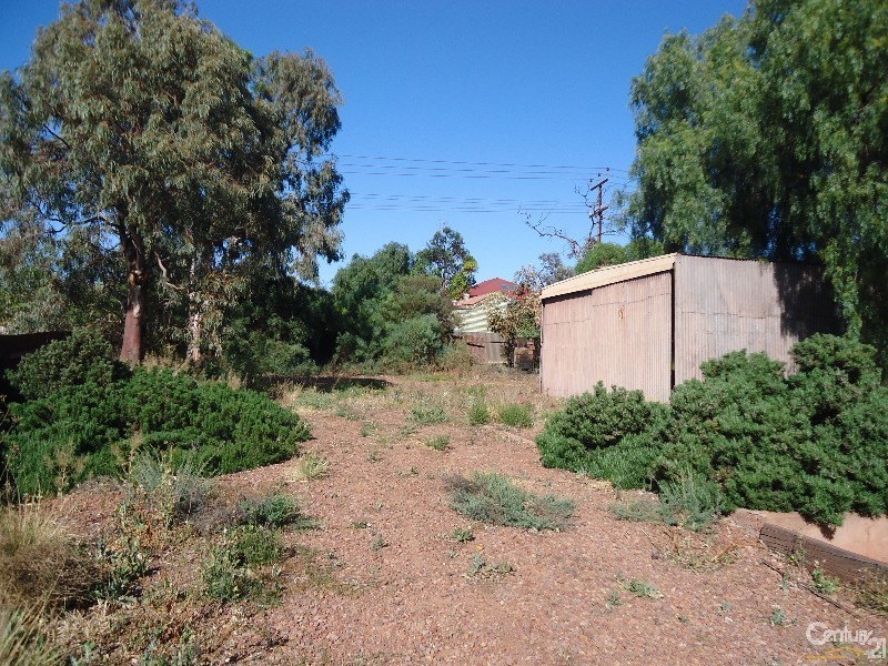 27 Donaldson Tce, Whyalla SA 5600