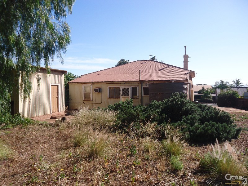 27 Donaldson Tce, Whyalla SA 5600