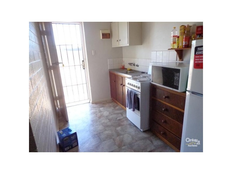 4/103 McDouall Stuart Ave, Whyalla Stuart SA 5608