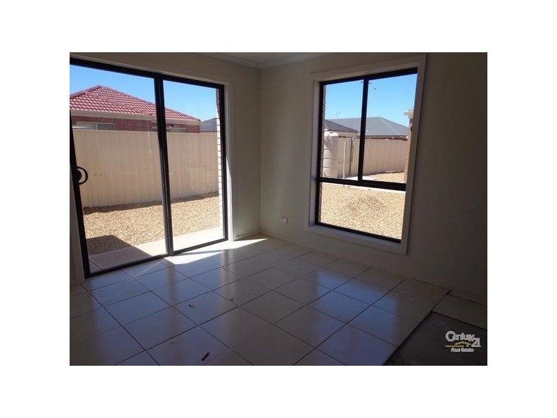 4 Eden Court, Whyalla Stuart SA 5608