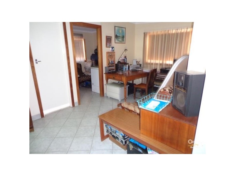 4 Broadbent Tce, Whyalla SA 5600