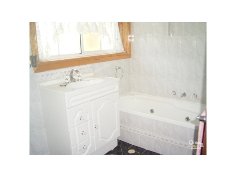 3 ROUTLEDGE COURT, Whyalla Stuart SA 5608