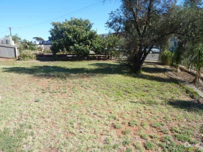 45 Angwin Street, Whyalla Playford SA 5600