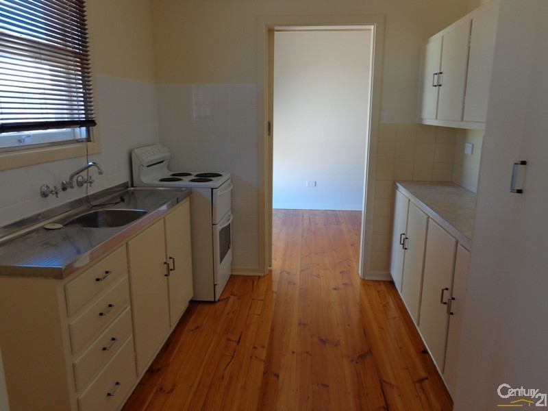 2 Noble Street, Whyalla Stuart SA 5608