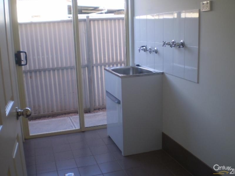 2A Viscount Slim Ave, Whyalla Norrie SA 5608