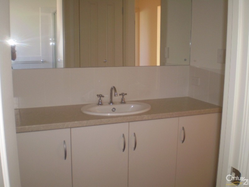 2A Viscount Slim Ave, Whyalla Norrie SA 5608