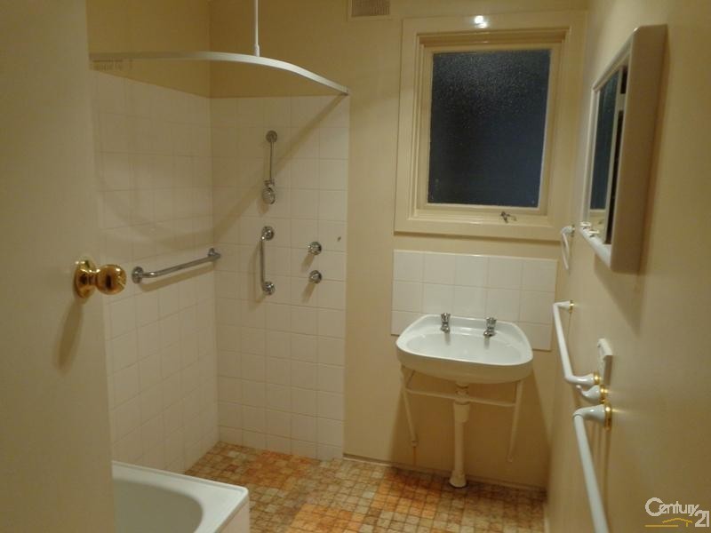 27 Hobbs Street, Whyalla Norrie SA 5608