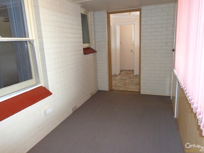 27 Hobbs Street, Whyalla Norrie SA 5608