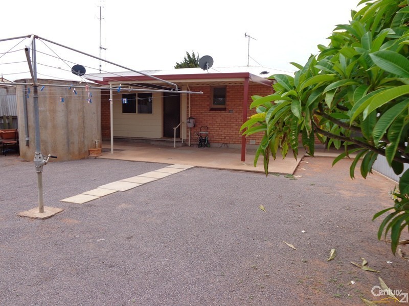 27 Hobbs Street, Whyalla Norrie SA 5608