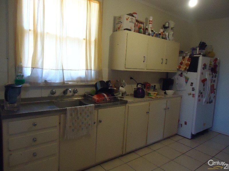 19 Pickhaver Street, Whyalla Stuart SA 5608