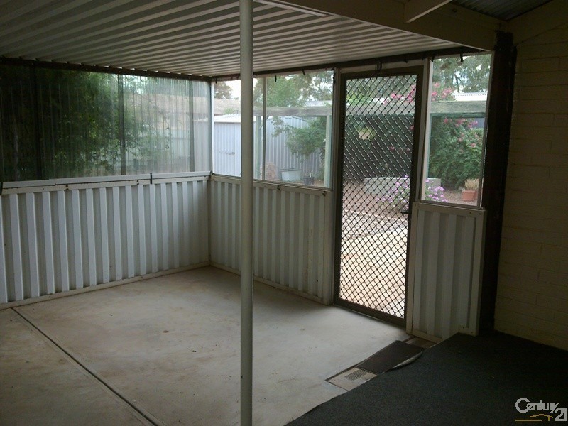 14 Dennis Street, Whyalla Stuart SA 5608