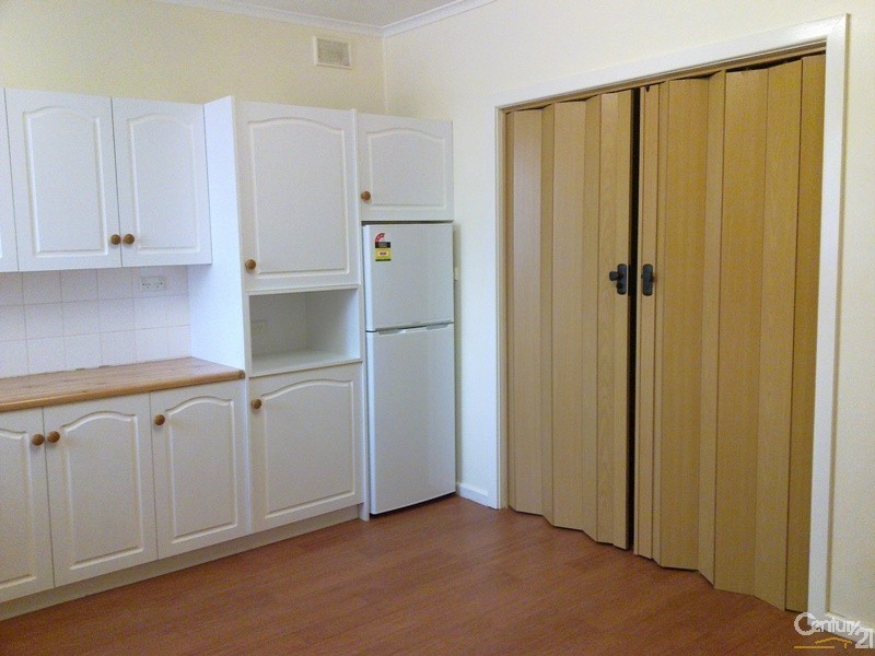 14 Dennis Street, Whyalla Stuart SA 5608