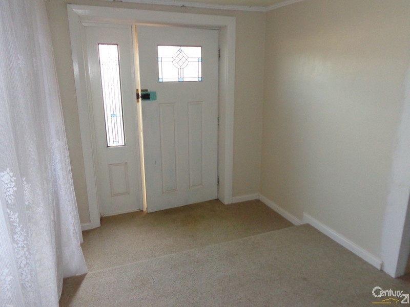 15 Barson Street, Whyalla SA 5600