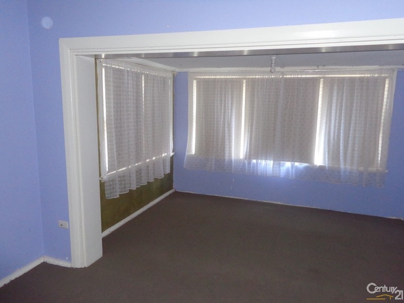 15 Barson Street, Whyalla SA 5600