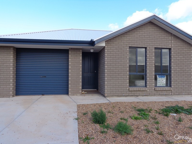 29 Phillips Street, Whyalla Stuart SA 5608