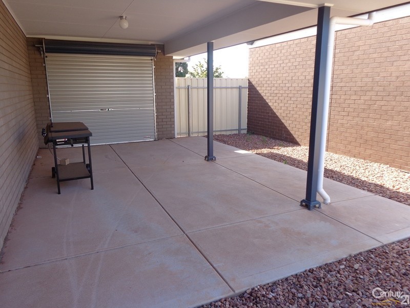 29 Phillips Street, Whyalla Stuart SA 5608