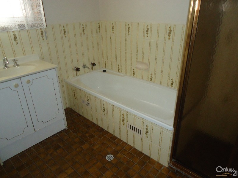 4 Cruickshank Avenue, Whyalla SA 5600