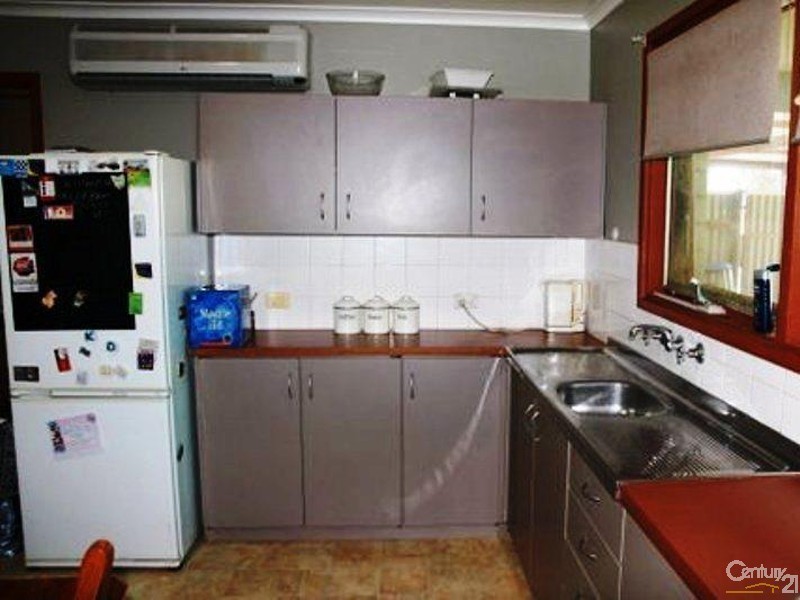 1 Parfitt Street, Whyalla Stuart SA 5608