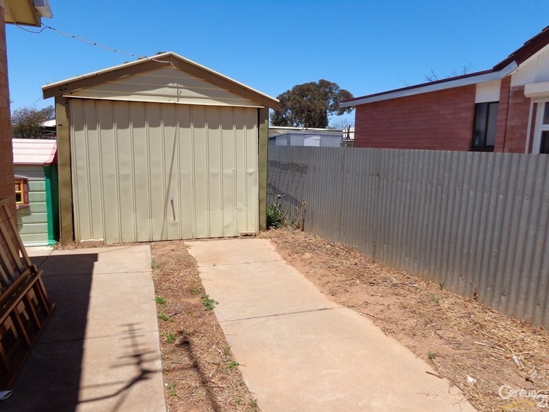 2 Noble Street, Whyalla Stuart SA 5608