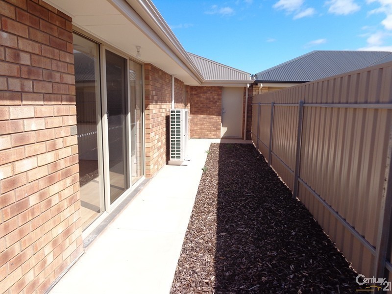 12 Warnes Ave, Whyalla Jenkins SA 5609