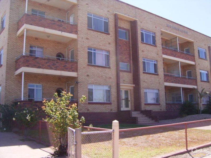 4/32 Broadbent Tce, Whyalla SA 5600