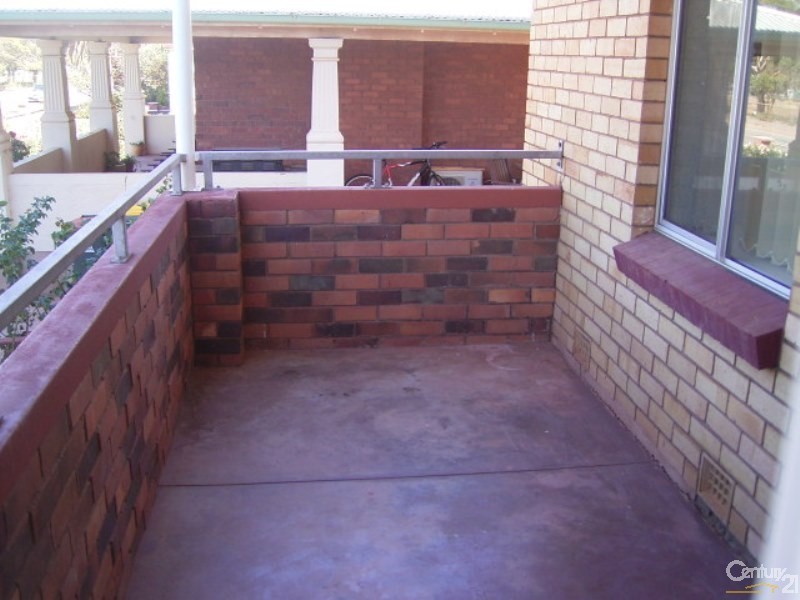 4/32 Broadbent Tce, Whyalla SA 5600