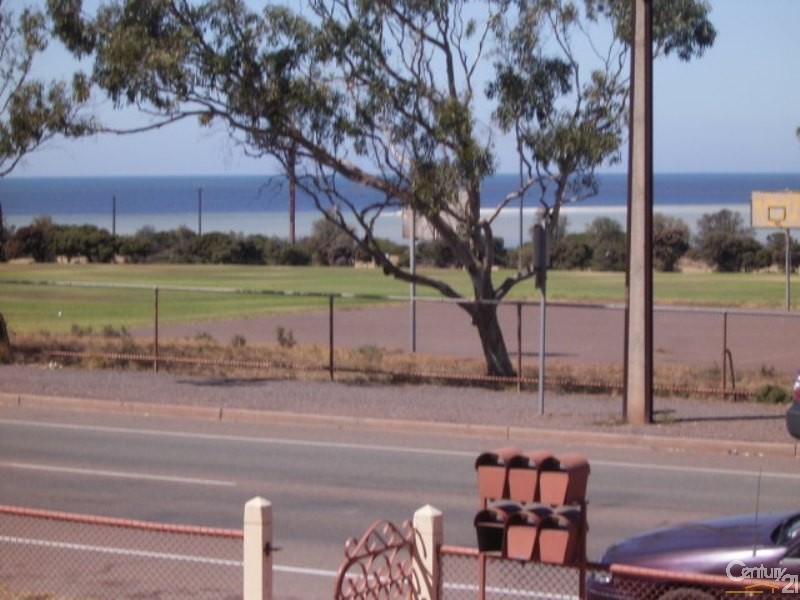 4/32 Broadbent Tce, Whyalla SA 5600