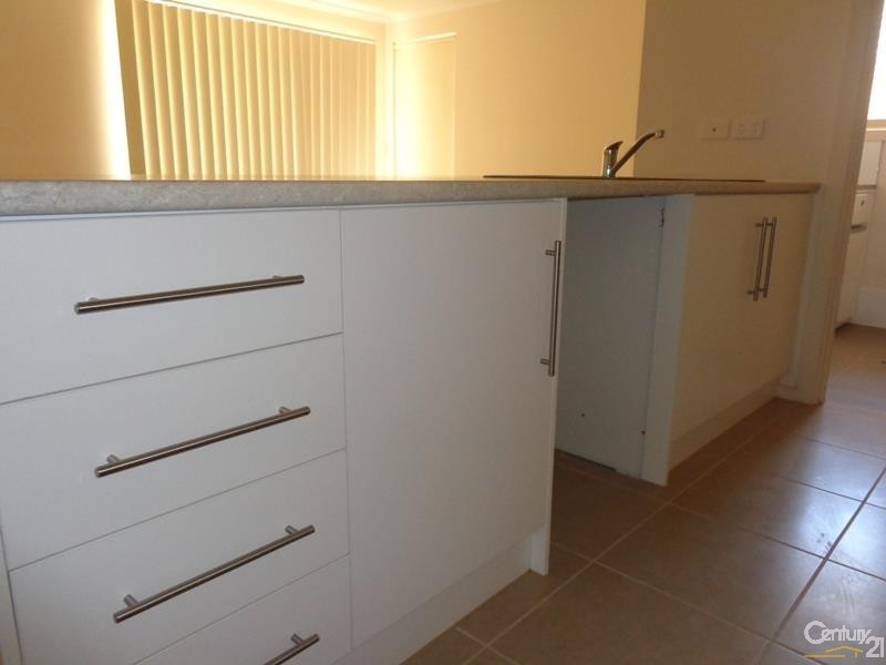 4 Warnes Ave, Whyalla Jenkins SA 5609