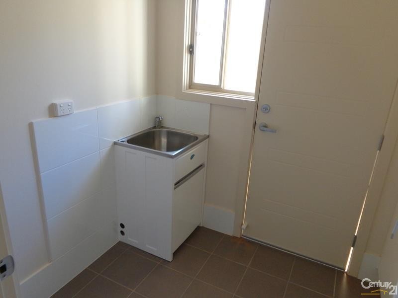 4 Warnes Ave, Whyalla Jenkins SA 5609