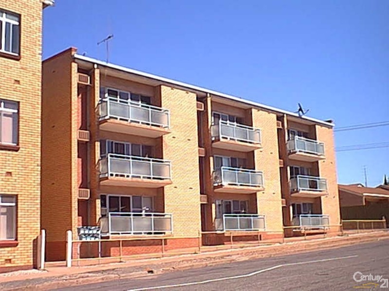 16/32 Broadbent Tce, Whyalla SA 5600