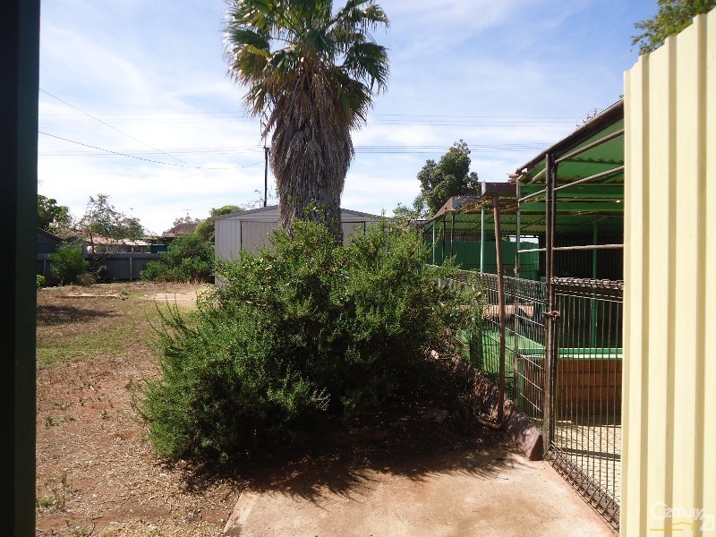 4 Neill Street, Whyalla Playford SA 5600