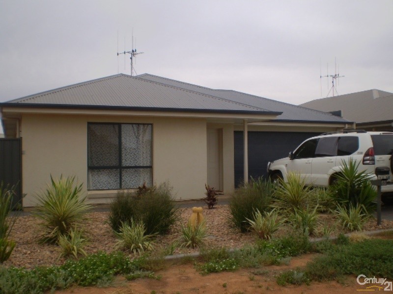 65 ROBINSON STREET, Whyalla Jenkins SA 5609