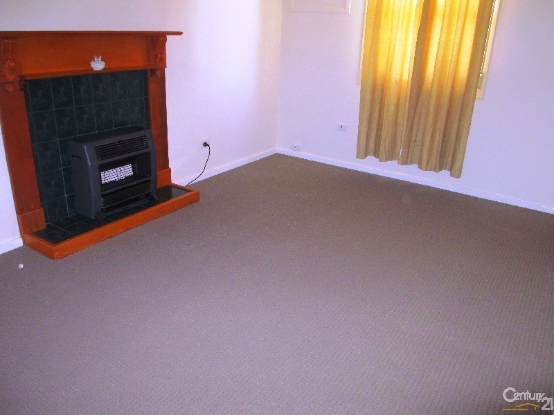 8 Wainwright Street, Whyalla Stuart SA 5608
