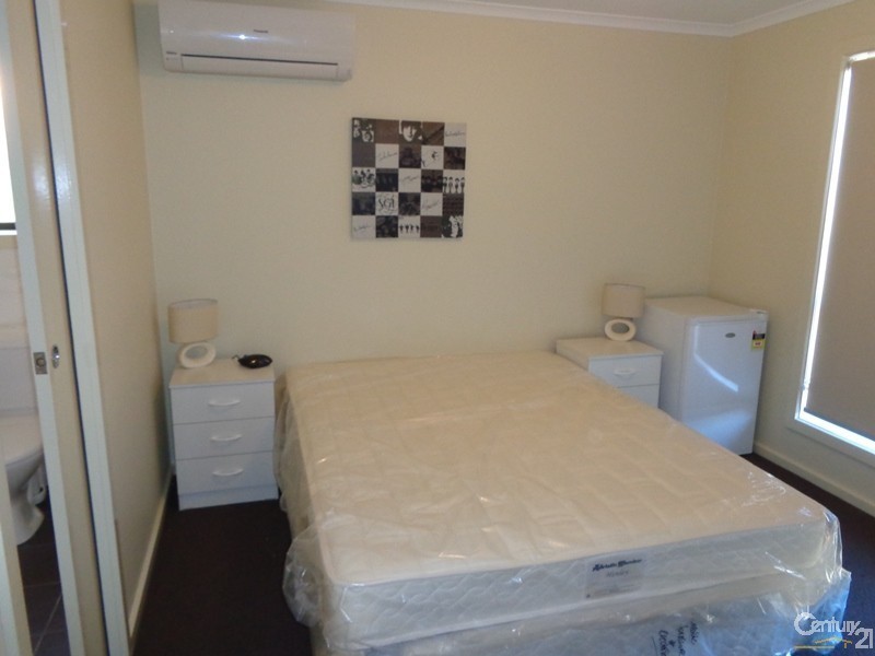 2  McDonald Dve, Whyalla Stuart SA 5608