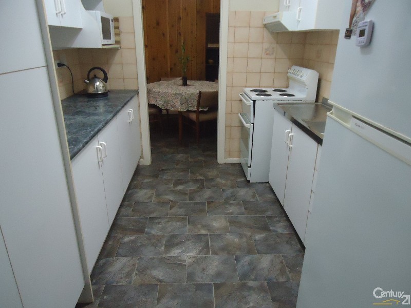 228 Jenkins Avenue, Whyalla Stuart SA 5608