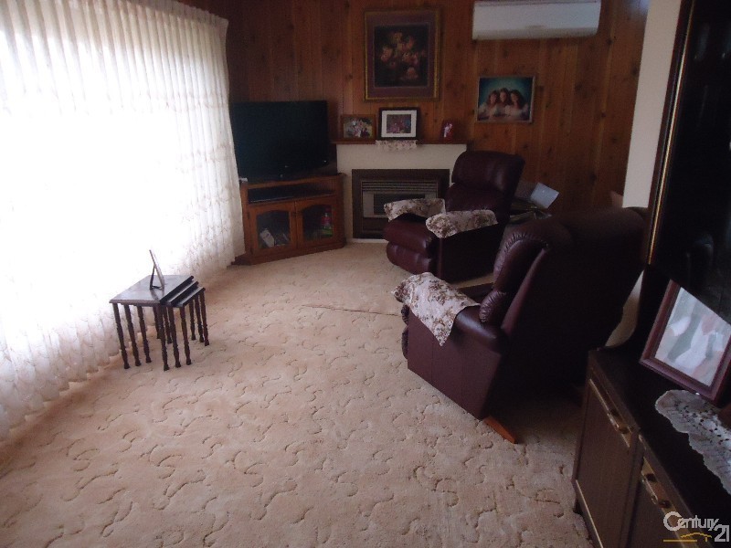 228 Jenkins Avenue, Whyalla Stuart SA 5608