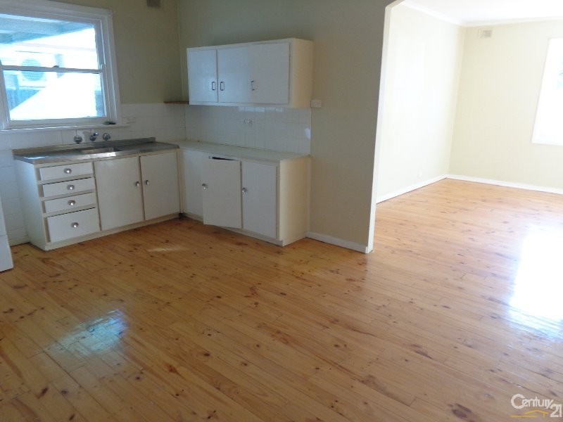 15 Boettcher Street, Whyalla Stuart SA 5608