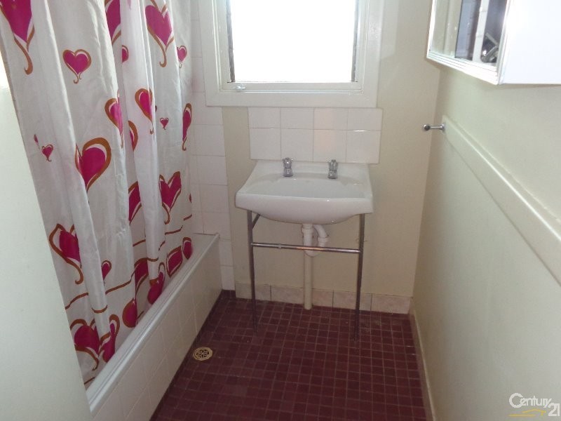 15 Boettcher Street, Whyalla Stuart SA 5608