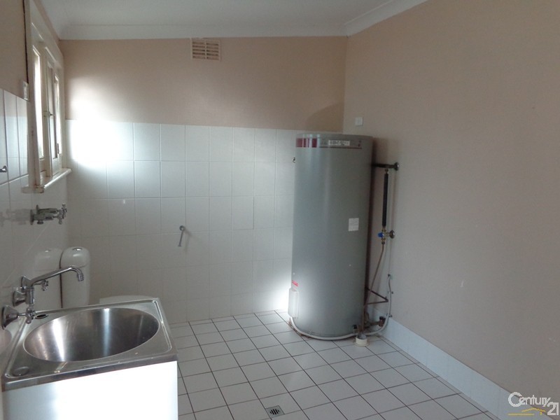 15 Barson Street, Whyalla SA 5600