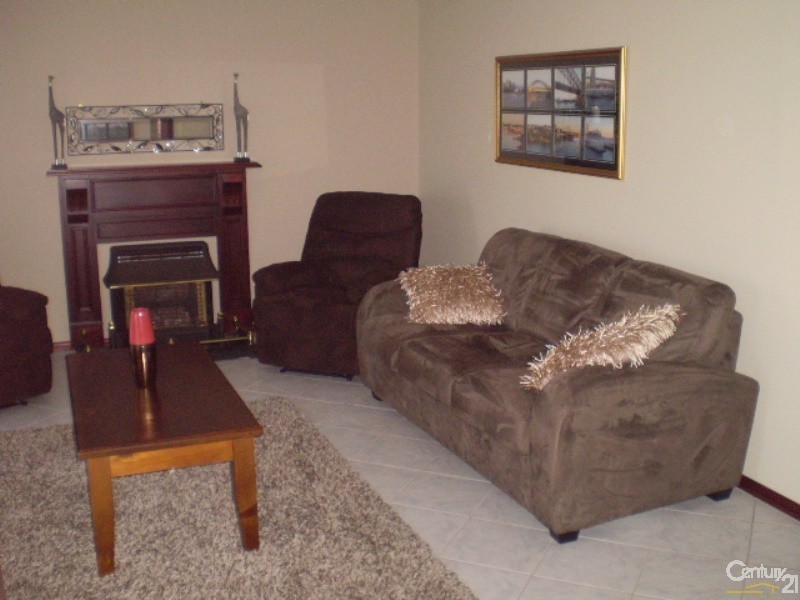 8B  Broadbent Tce, Whyalla SA 5600