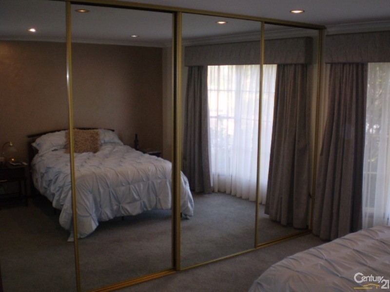 8B  Broadbent Tce, Whyalla SA 5600