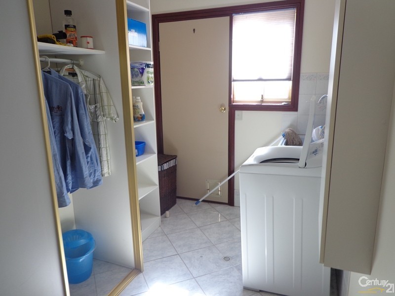 8B  Broadbent Tce, Whyalla SA 5600