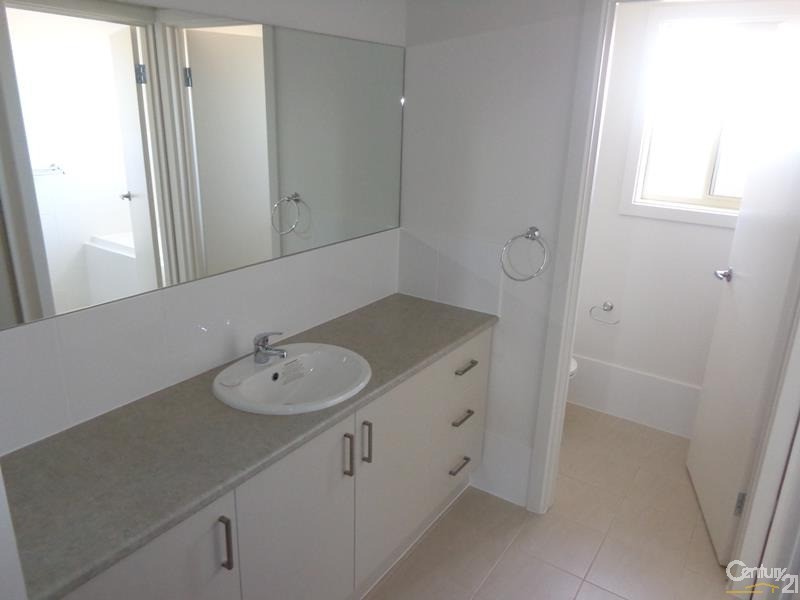 3 Warnes Avenue, Whyalla Jenkins SA 5609