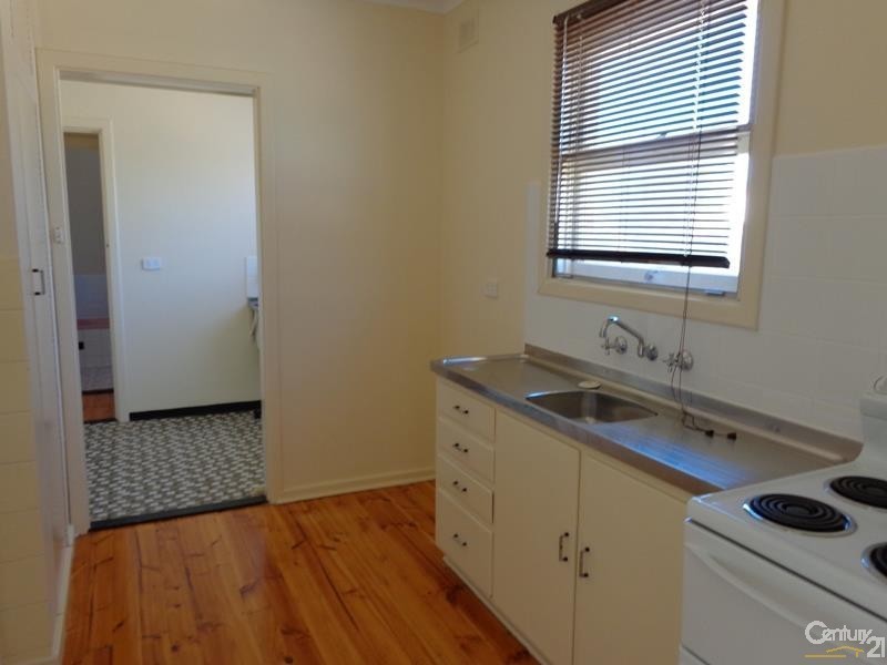 2 Noble street, Whyalla Stuart SA 5608