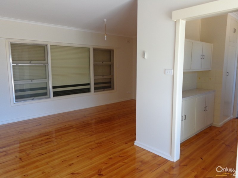 2 Noble street, Whyalla Stuart SA 5608