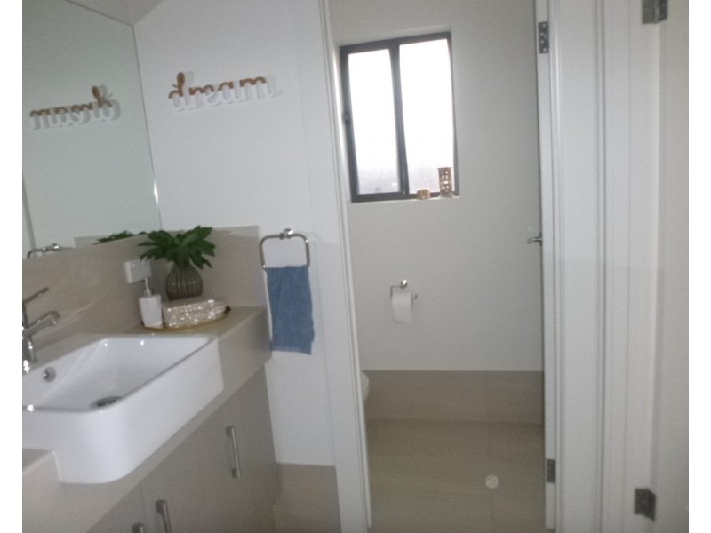 7 Warnes Ave, Whyalla Jenkins SA 5609