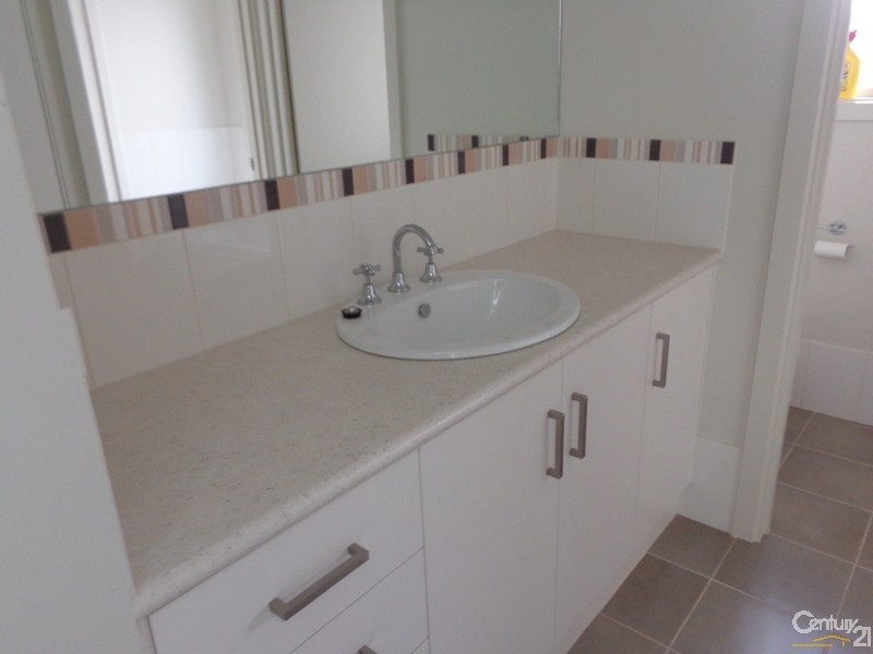 8 Eden Court, Whyalla Stuart SA 5608