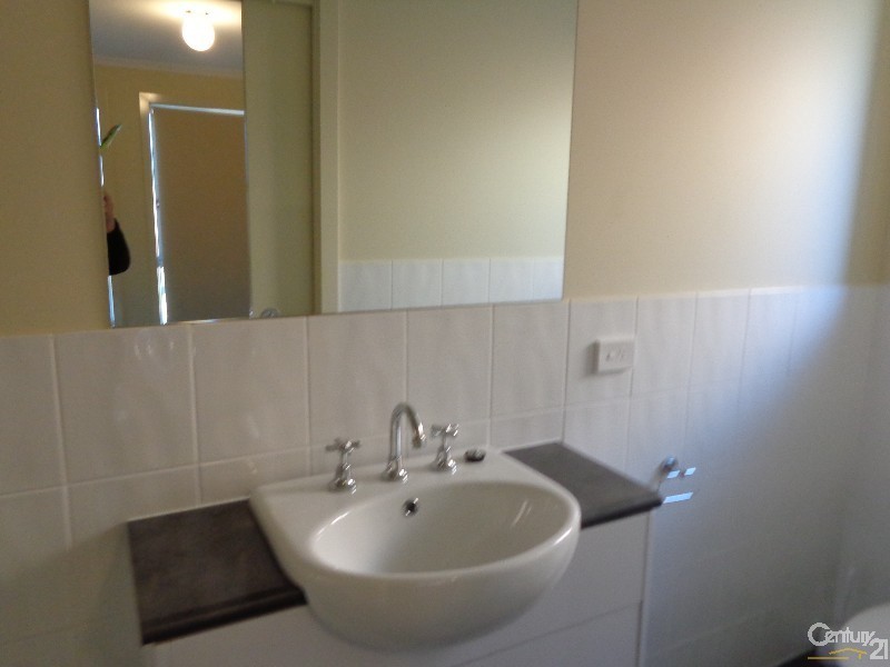 2 McDonald Drive, Whyalla Stuart SA 5608